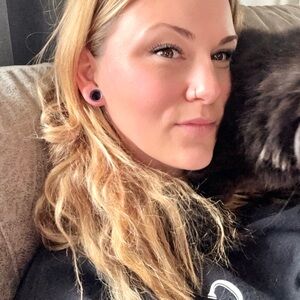 Meet your Posher, Kourtnie